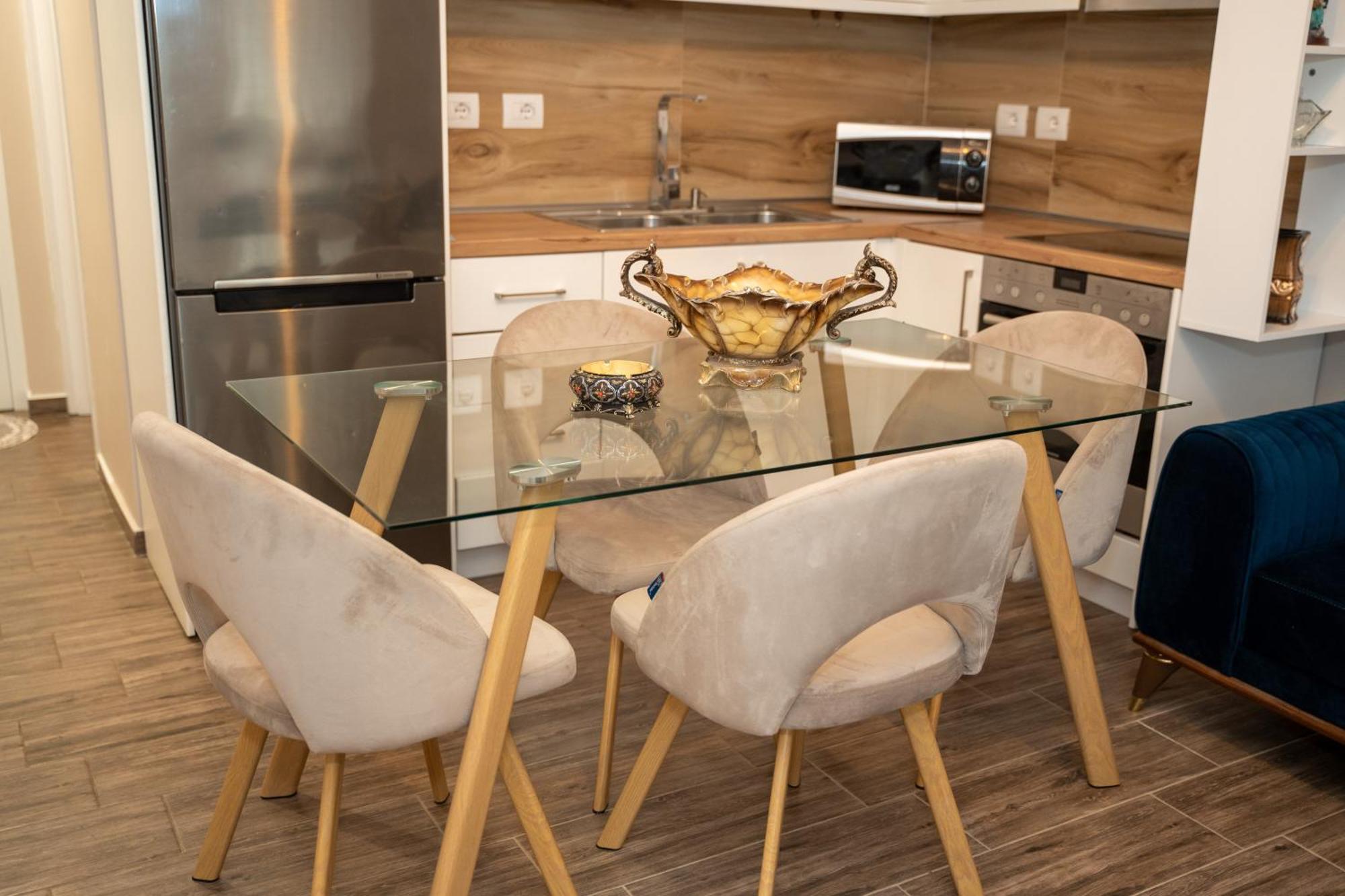 Sunnydream Apartaments Saranda Ngoại thất bức ảnh