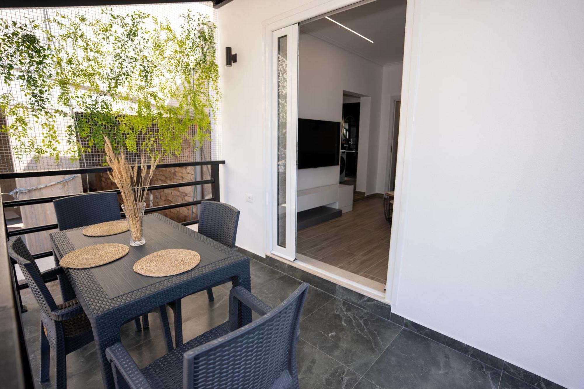 Sunnydream Apartaments Saranda Ngoại thất bức ảnh