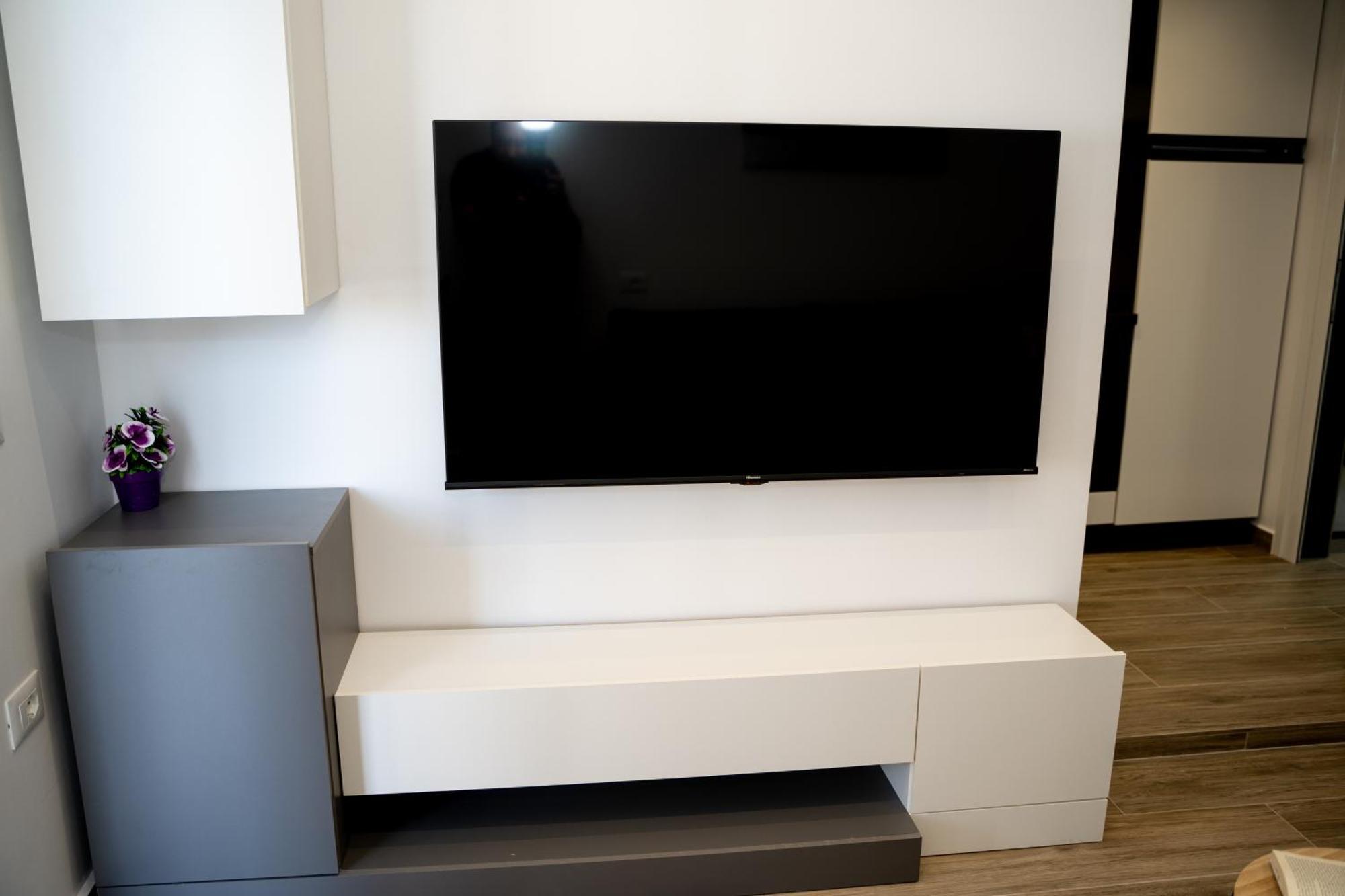 Sunnydream Apartaments Saranda Ngoại thất bức ảnh
