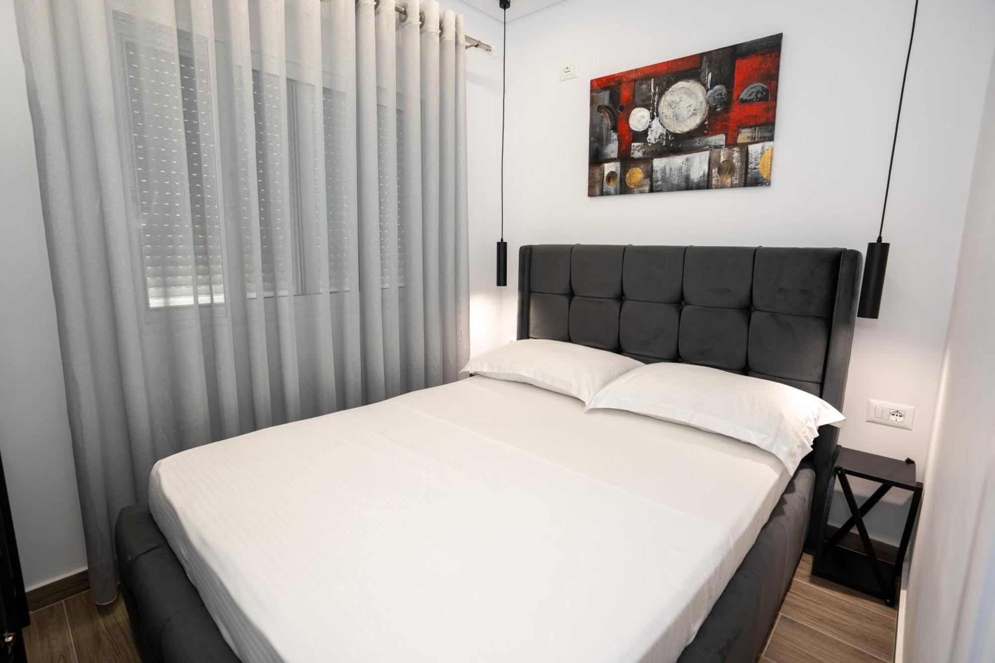 Sunnydream Apartaments Saranda Ngoại thất bức ảnh